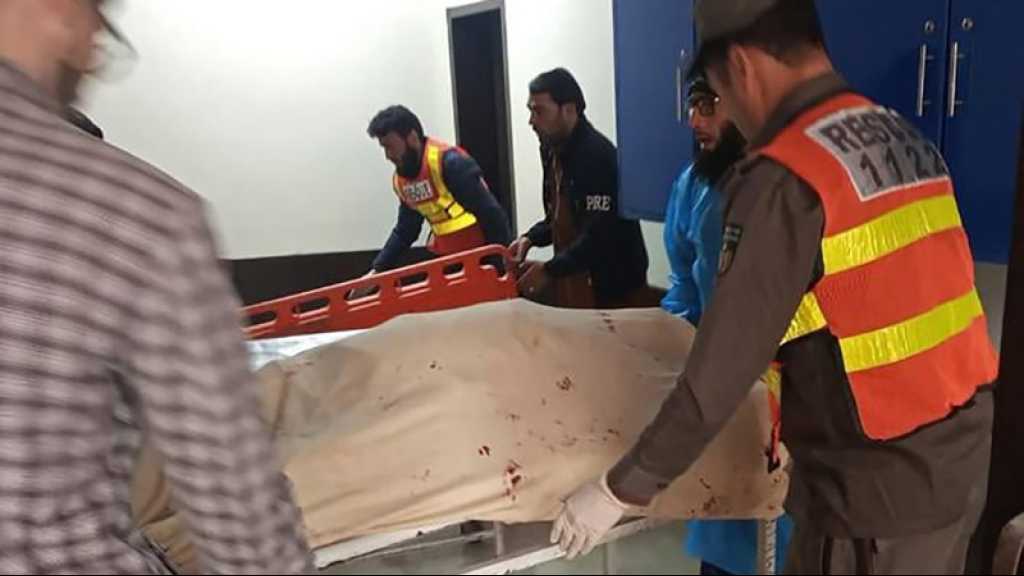 Pakistan: Au moins cinq policiers tués par une bombe