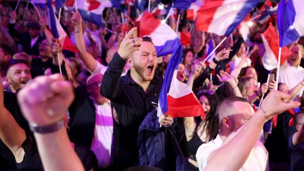 Législatives en France: Semaine cruciale après l’arrivée en tête de l’extrême droite au premier tour