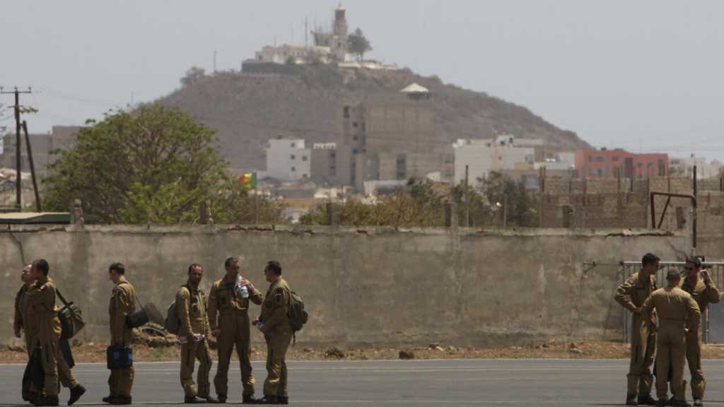 Retrait militaire: La France commence à restituer au Sénégal ses bases militaires