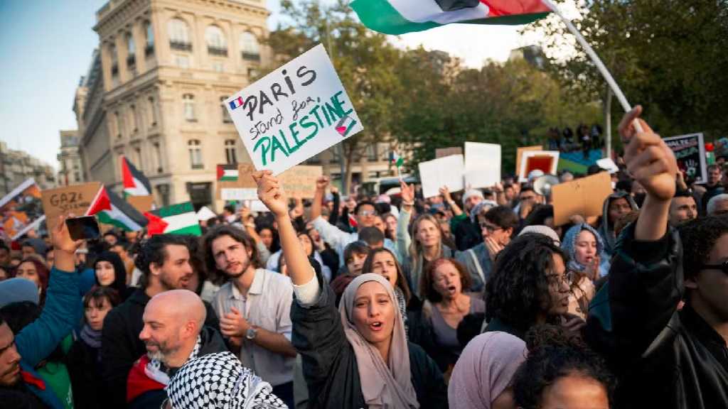 Palestine: Les manifestants défilent à Paris pour la Journée de la Terre