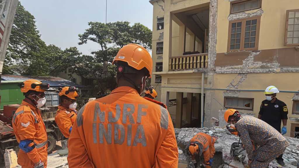  Séisme: une semaine de deuil national en Birmanie, le bilan dépasse 2.000 morts