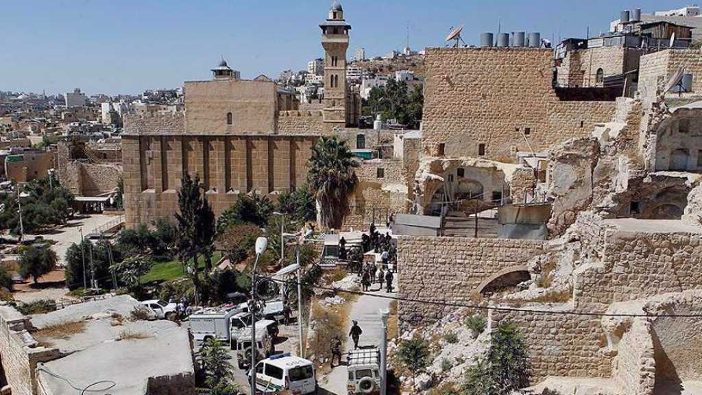 ’Israël’ interdit au directeur de la mosquée Ibrahimi d’y entrer pendant 15 jours