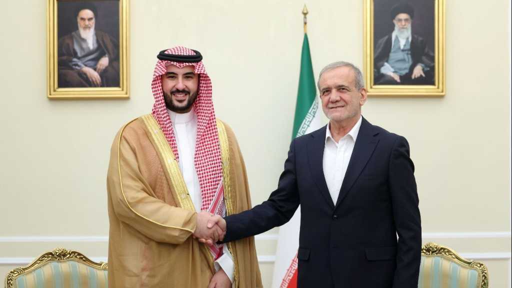 Pezeshkian accueille Khaled ben Salmane: L’unité islamique est la clé de la paix dans la région