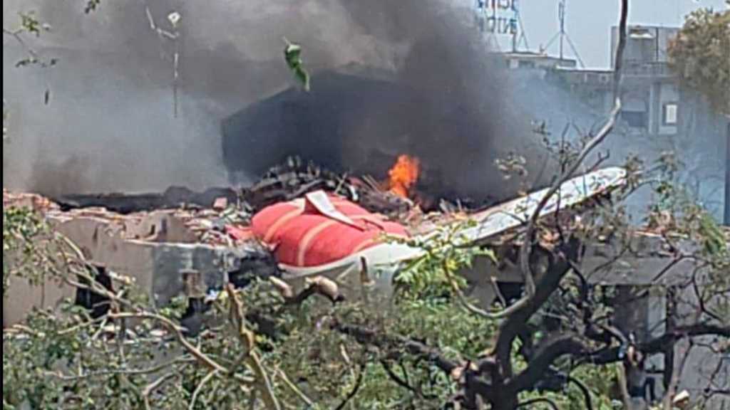 Un avion d’Air India s’écrase avec 242 personnes à bord, apparemment aucun survivant