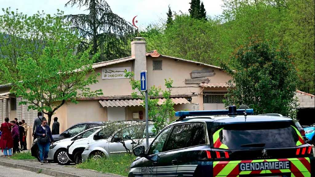  France: Deux mosquées profanées, le CFCM dénonce une déferlante de haine antimusulmane