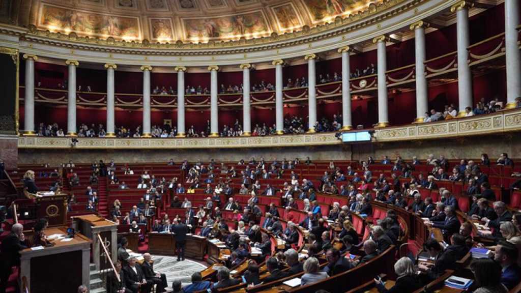 France/Budget: Le Parlement adopte une loi spéciale pour éviter la paralysie de l’État
