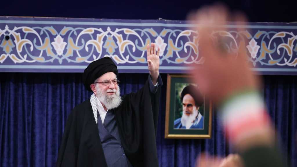 Iran: L’imam Khamenei prévient que le porte-avions américain dans le Golfe peut être coulé