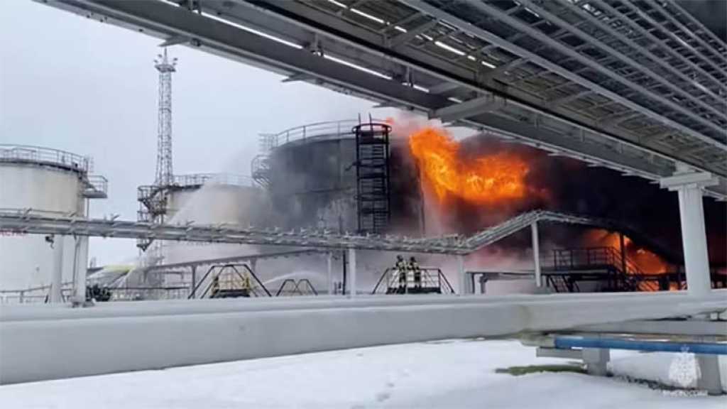 Russie: Moscou affirme avoir abattu 113 drones ukrainiens, une raffinerie de pétrole en feu