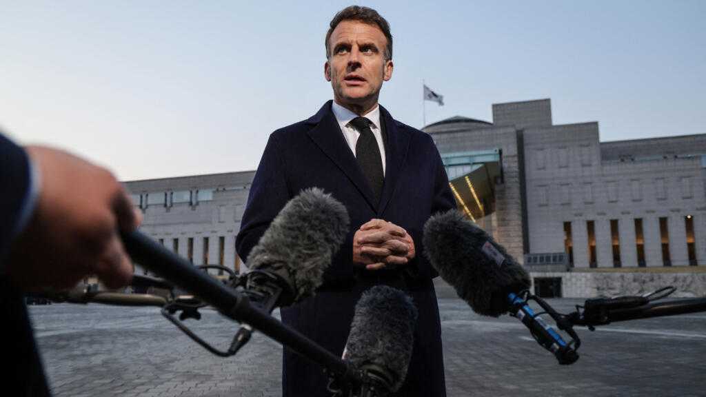 Macron: Trump se contredit chaque jour sur l’Iran, une opération militaire pour libérer le détroit d’Ormuz est «irréaliste»