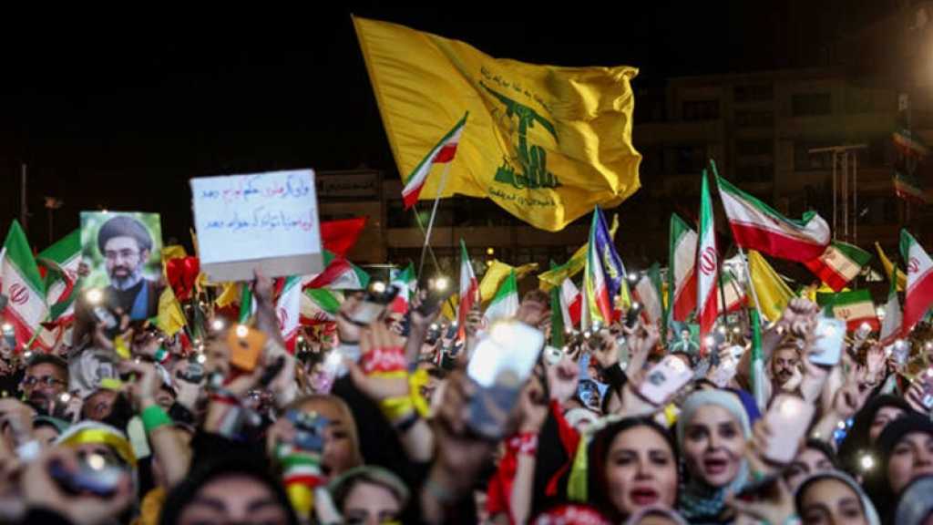 À Téhéran, la foule célèbre les tirs de missiles contre «Israël»
