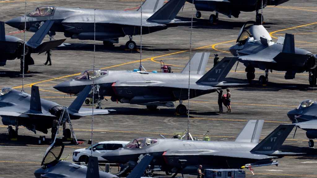  «Israël»: Washington déploie dix avions de transport sur des bases militaires «israéliennes» 